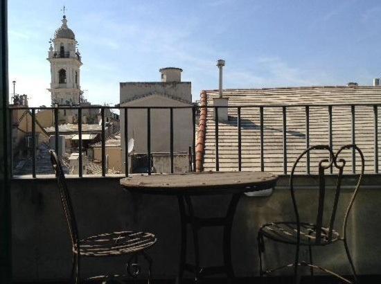 Attico Palazzo Giustiniani Acomodação com café da manhã Génova Exterior foto