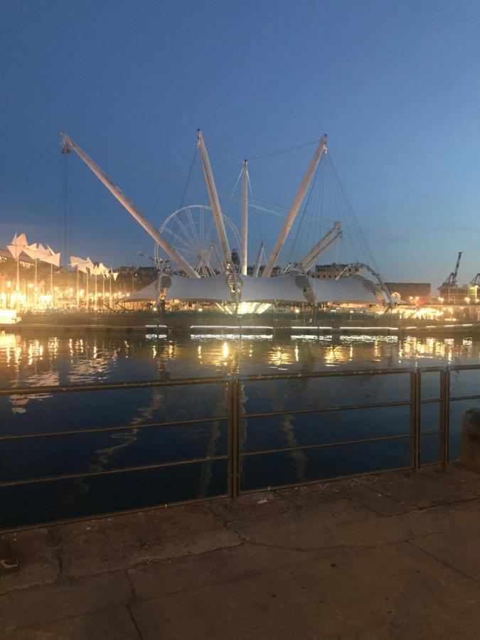 Attico Palazzo Giustiniani Acomodação com café da manhã Génova Exterior foto